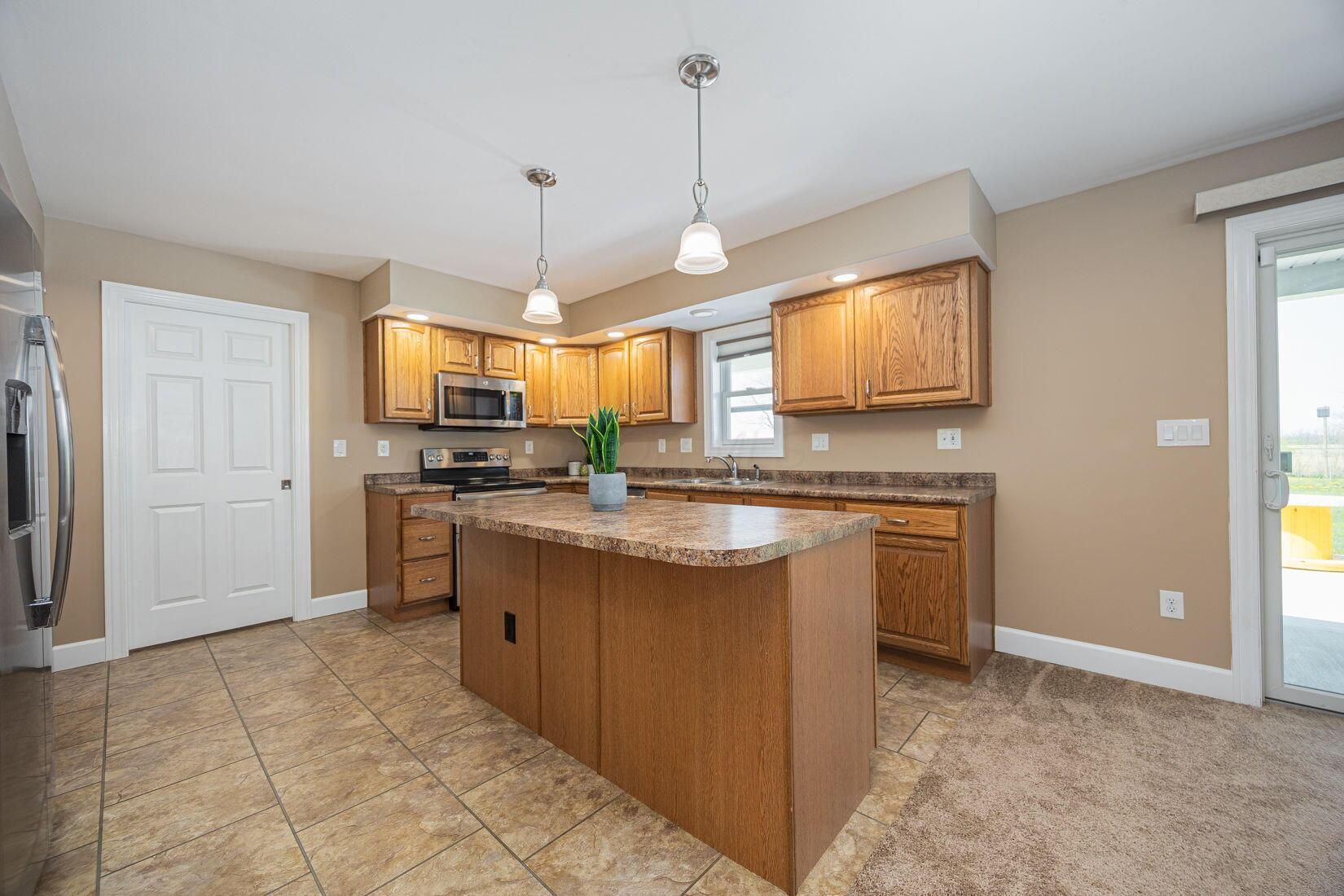 7246 W Jefferson Kiousville Road, London, Ohio image 19