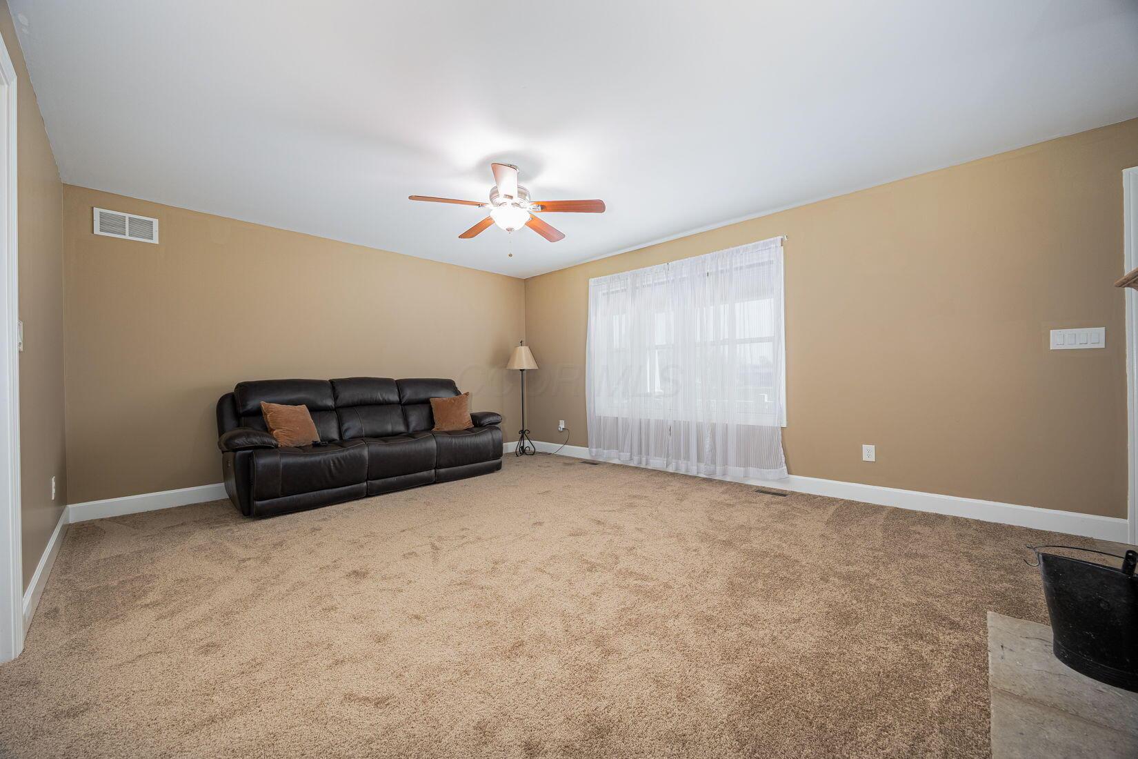 7246 W Jefferson Kiousville Road, London, Ohio image 13
