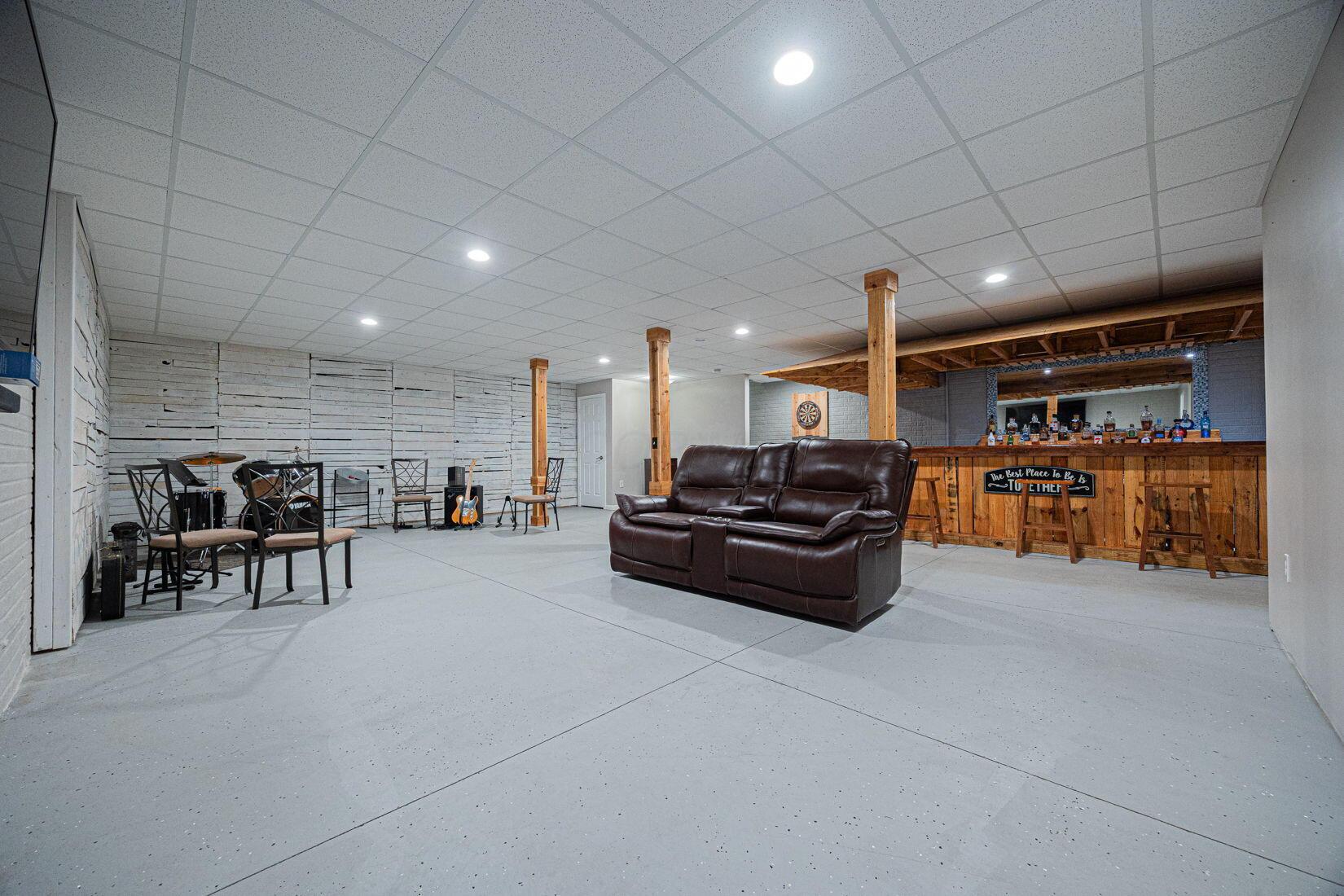 7246 W Jefferson Kiousville Road, London, Ohio image 33