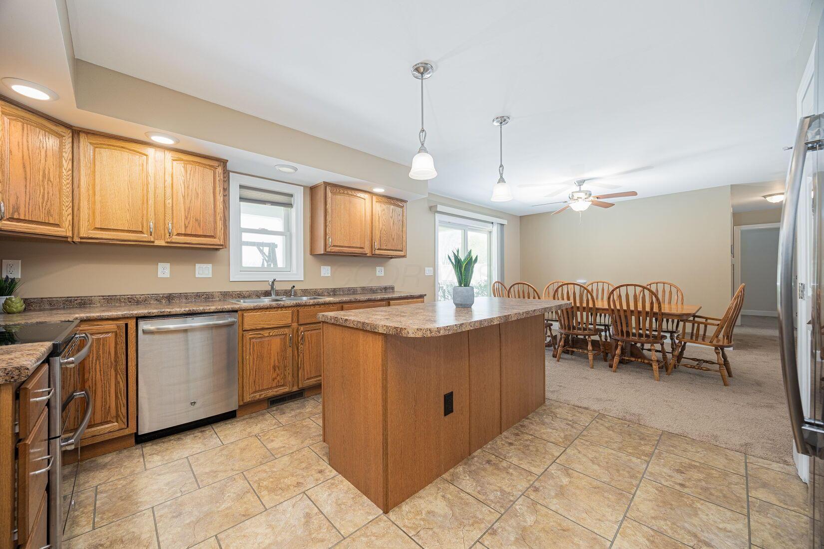 7246 W Jefferson Kiousville Road, London, Ohio image 21