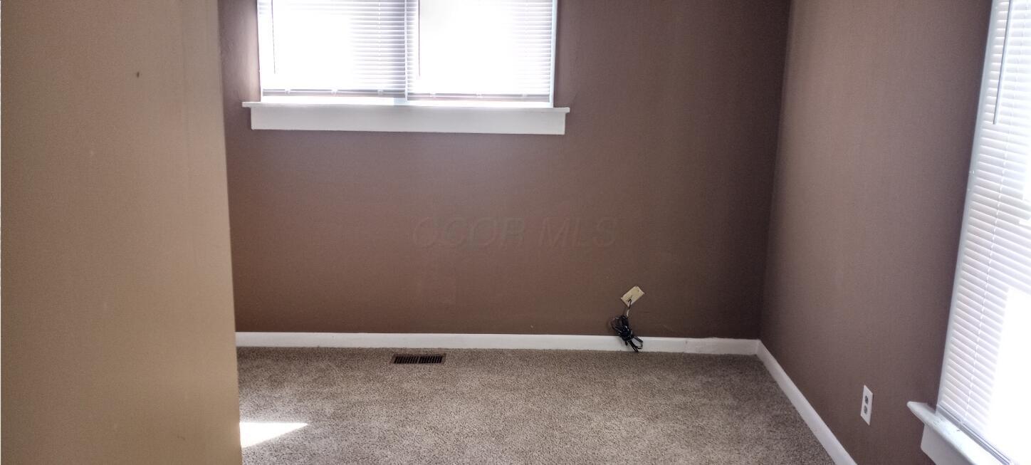 371 Hensel Avenue, Springfield, Ohio image 24
