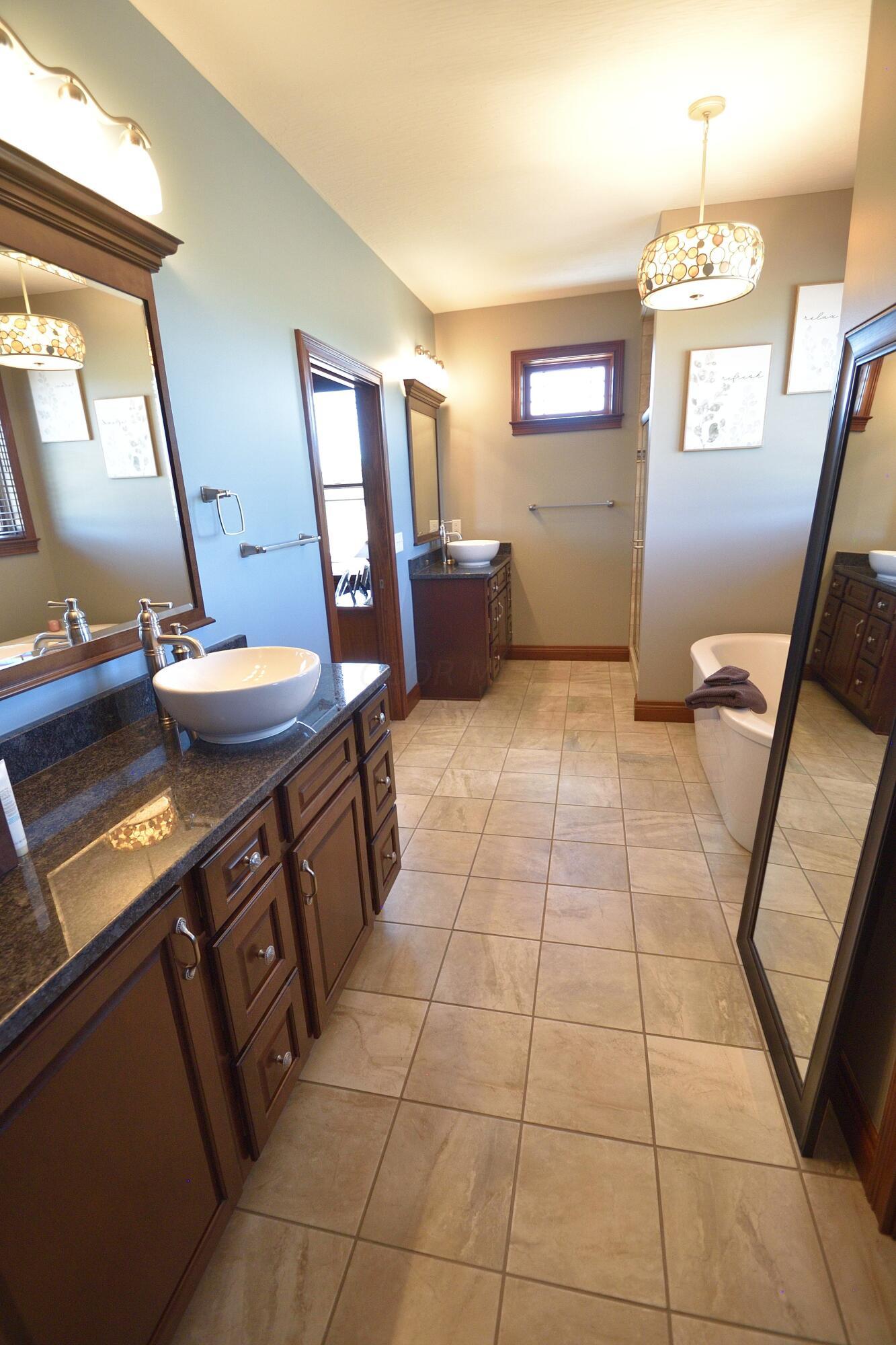1337 Snoke Hill Road, Lancaster, Ohio image 29