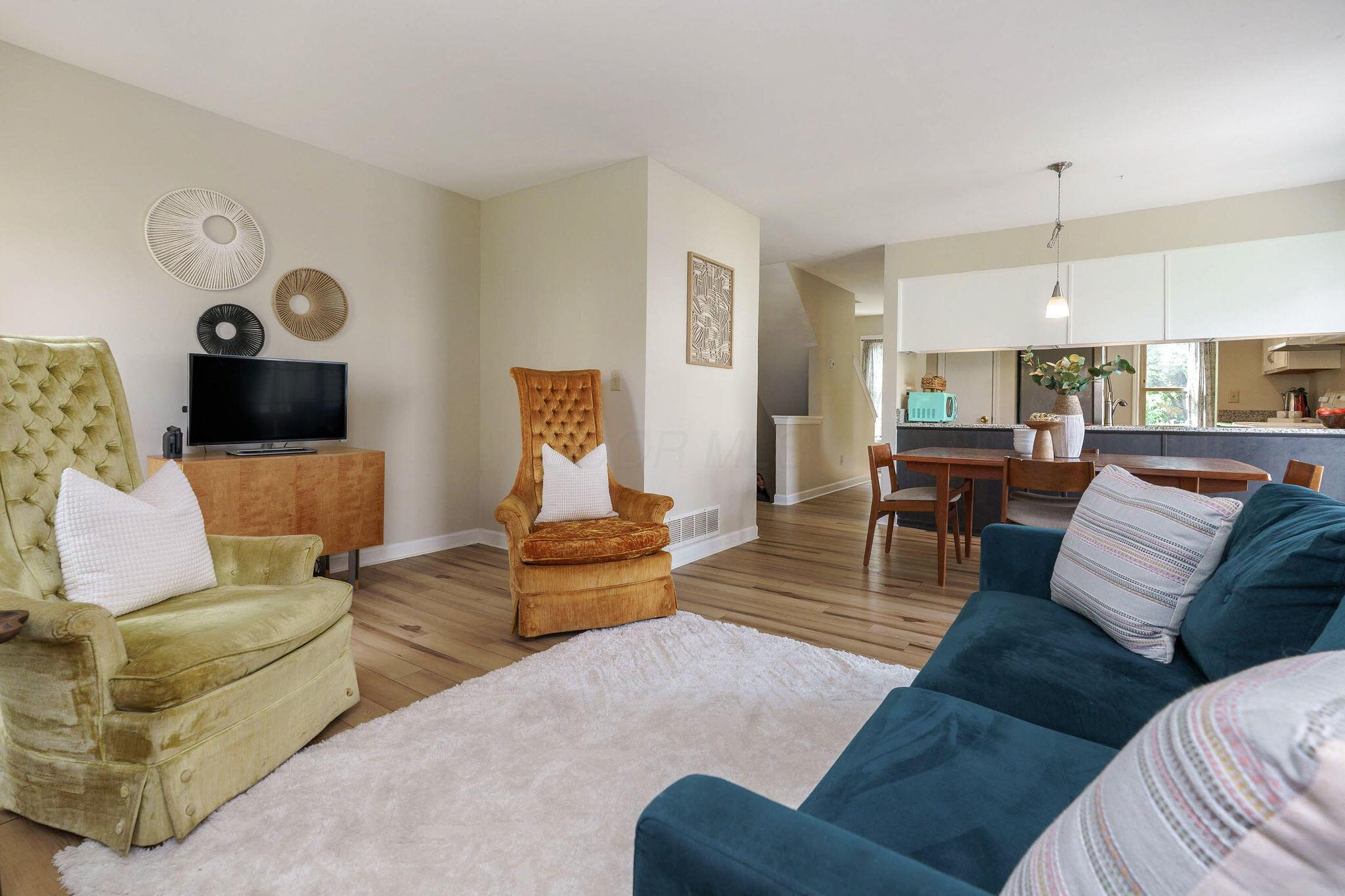6920 Vally Down Road