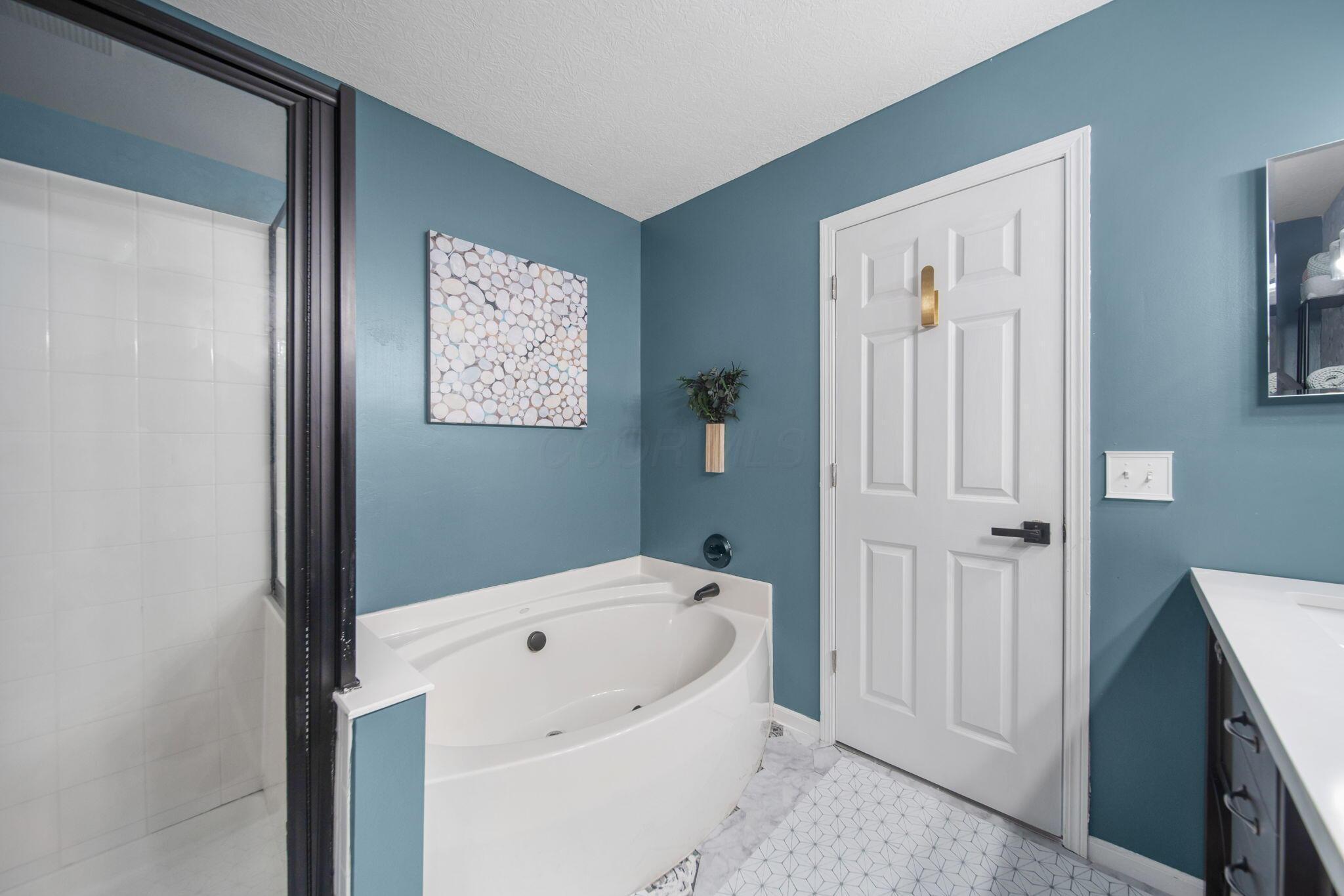 581 Heartland Meadows Drive, Sunbury, Ohio image 24