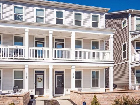 Photo of 1187 Cromartie Lane, Columbus, OH 43201 (MLS # 226000287)