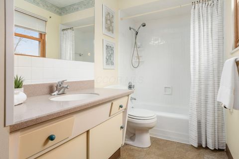 Tiny photo for 5674 Lindenwood Road, Columbus, OH 43229 (MLS # 225045504)