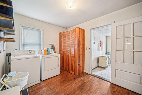 Tiny photo for 229 Greenfield Avenue, Newark, OH 43055 (MLS # 225045075)