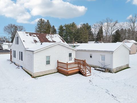 Tiny photo for 229 Greenfield Avenue, Newark, OH 43055 (MLS # 225045075)