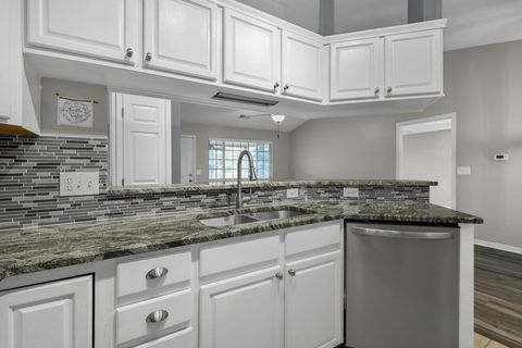 Tiny photo for 143 Pioneer Circle, Pickerington, OH 43147 (MLS # 225046163)