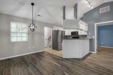 Tiny photo for 143 Pioneer Circle, Pickerington, OH 43147 (MLS # 225046163)