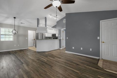 Tiny photo for 143 Pioneer Circle, Pickerington, OH 43147 (MLS # 225046163)