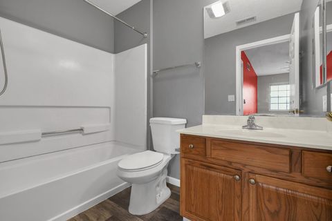 Tiny photo for 143 Pioneer Circle, Pickerington, OH 43147 (MLS # 225046163)