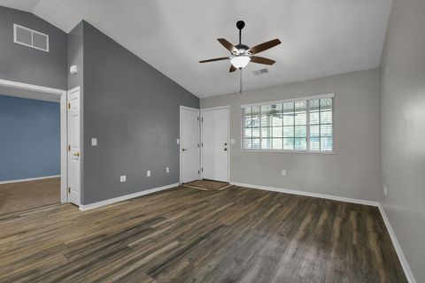 Tiny photo for 143 Pioneer Circle, Pickerington, OH 43147 (MLS # 225046163)