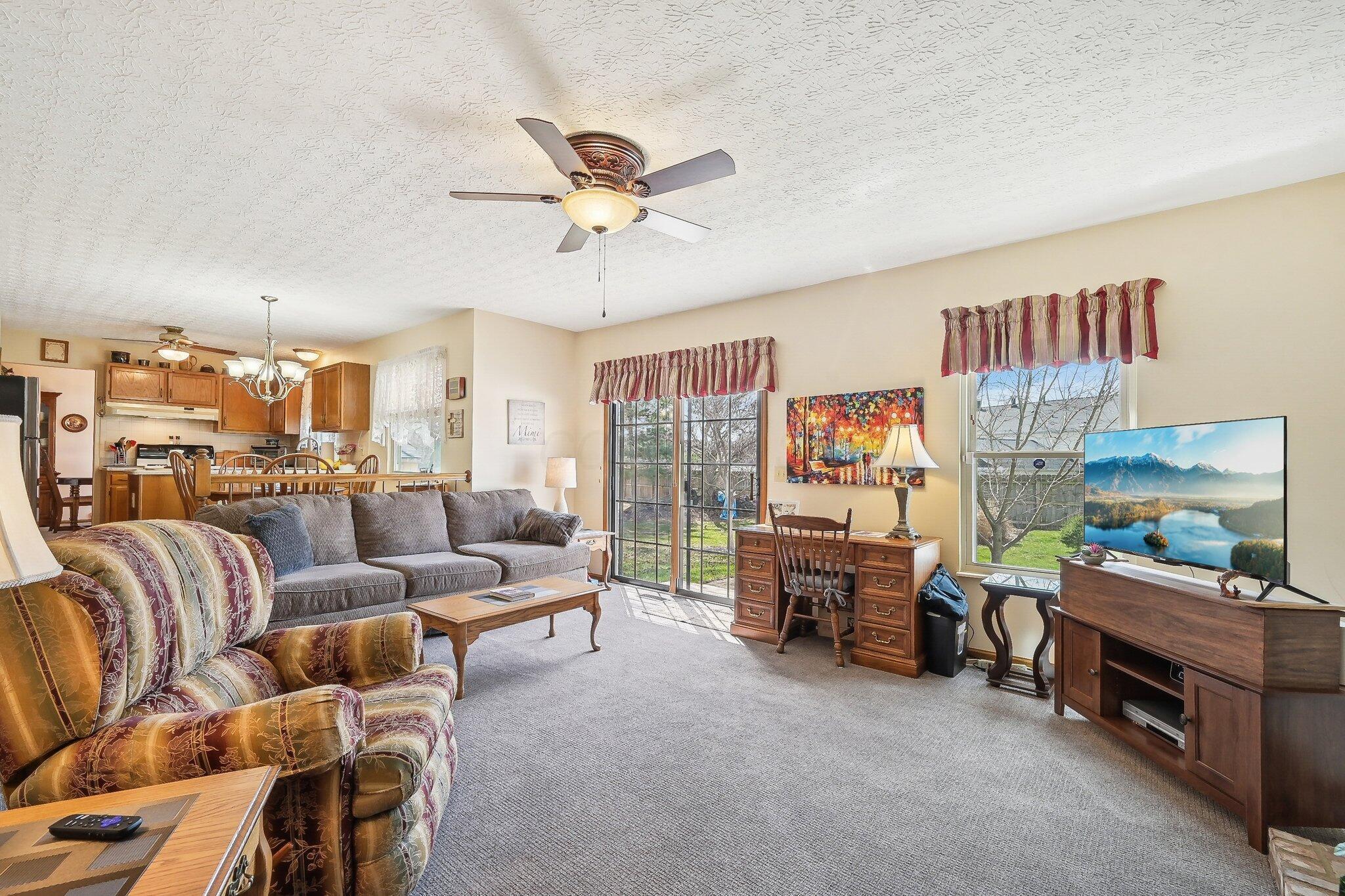 8139 Storrow Drive, Westerville, Ohio image 32