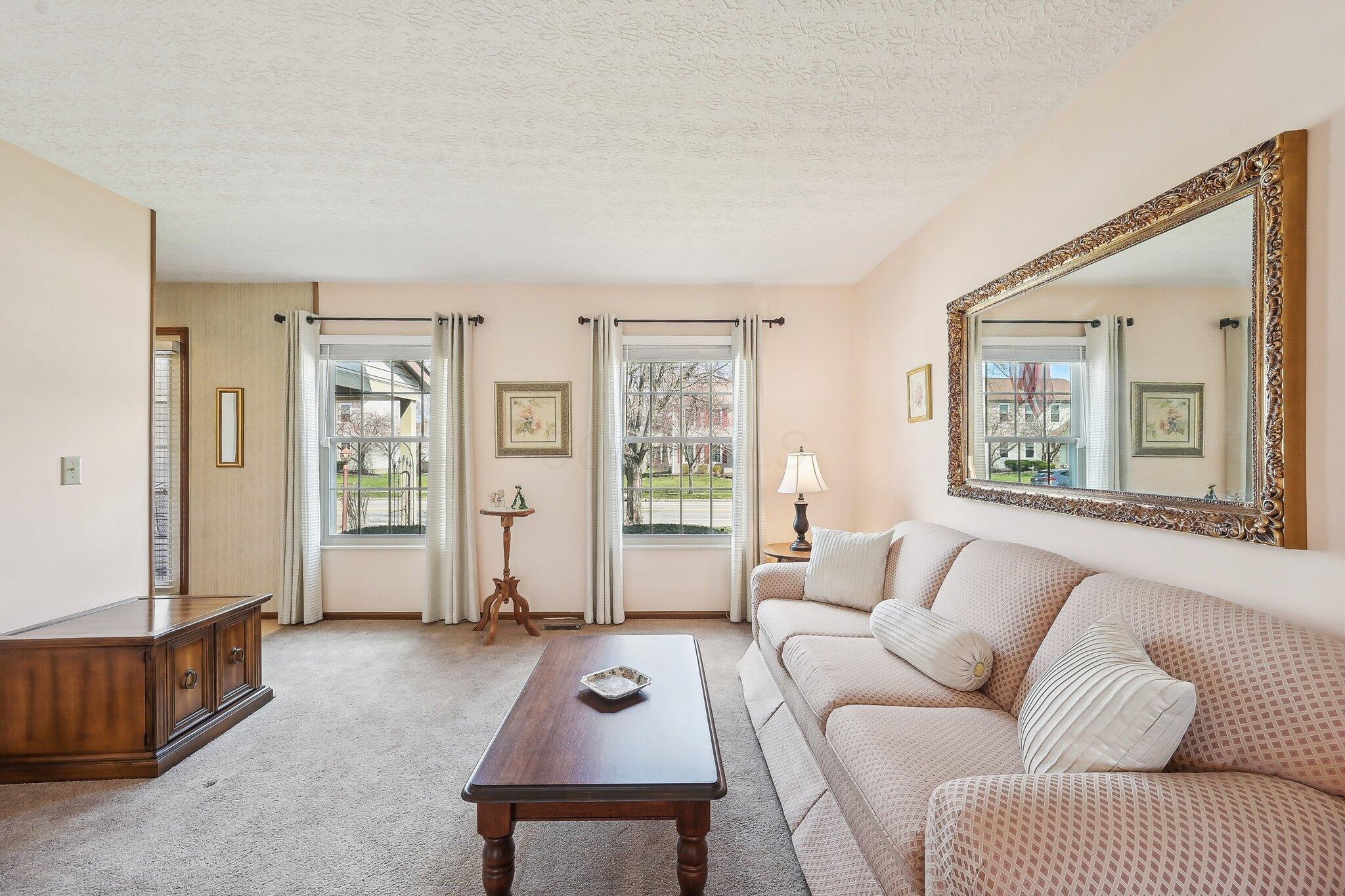 8139 Storrow Drive, Westerville, Ohio image 19