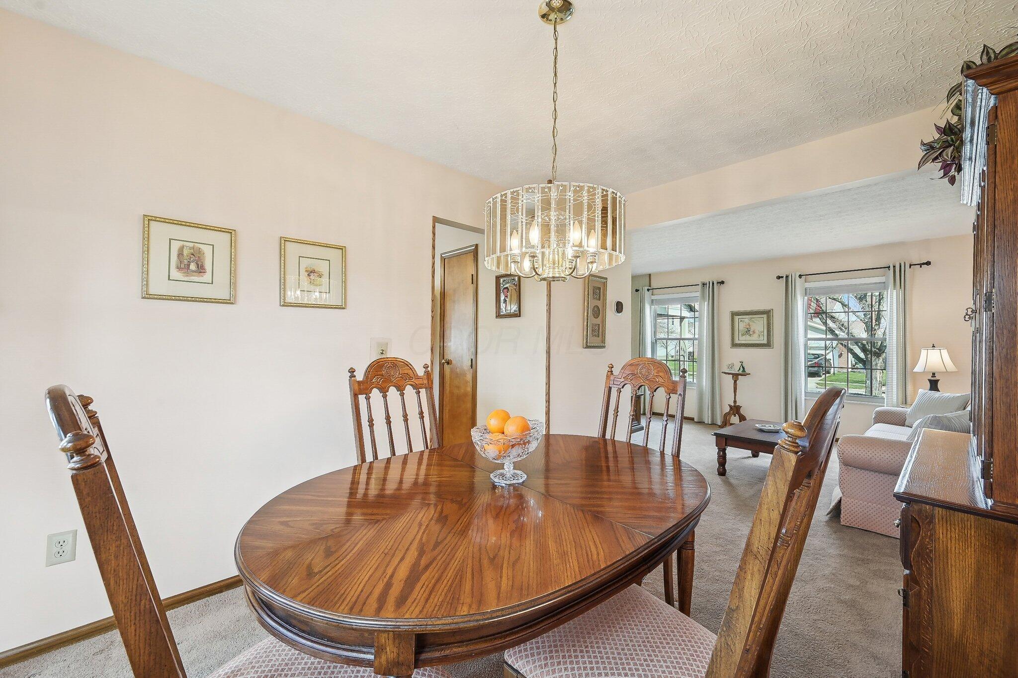 8139 Storrow Drive, Westerville, Ohio image 22