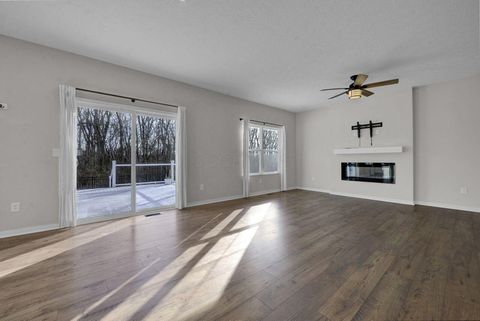 Tiny photo for 5828 Wynnewood Drive, Grove City, OH 43123 (MLS # 226000184)