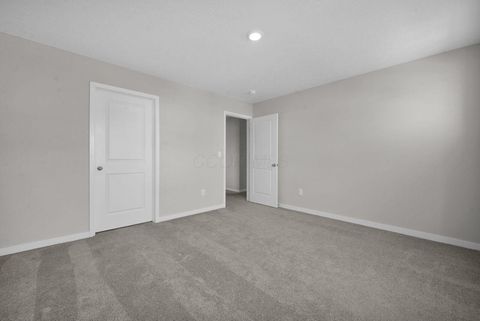 Tiny photo for 5828 Wynnewood Drive, Grove City, OH 43123 (MLS # 226000184)