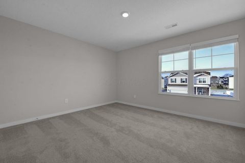 Tiny photo for 5828 Wynnewood Drive, Grove City, OH 43123 (MLS # 226000184)