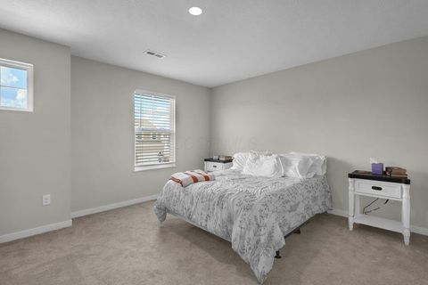 Tiny photo for 5828 Wynnewood Drive, Grove City, OH 43123 (MLS # 226000184)