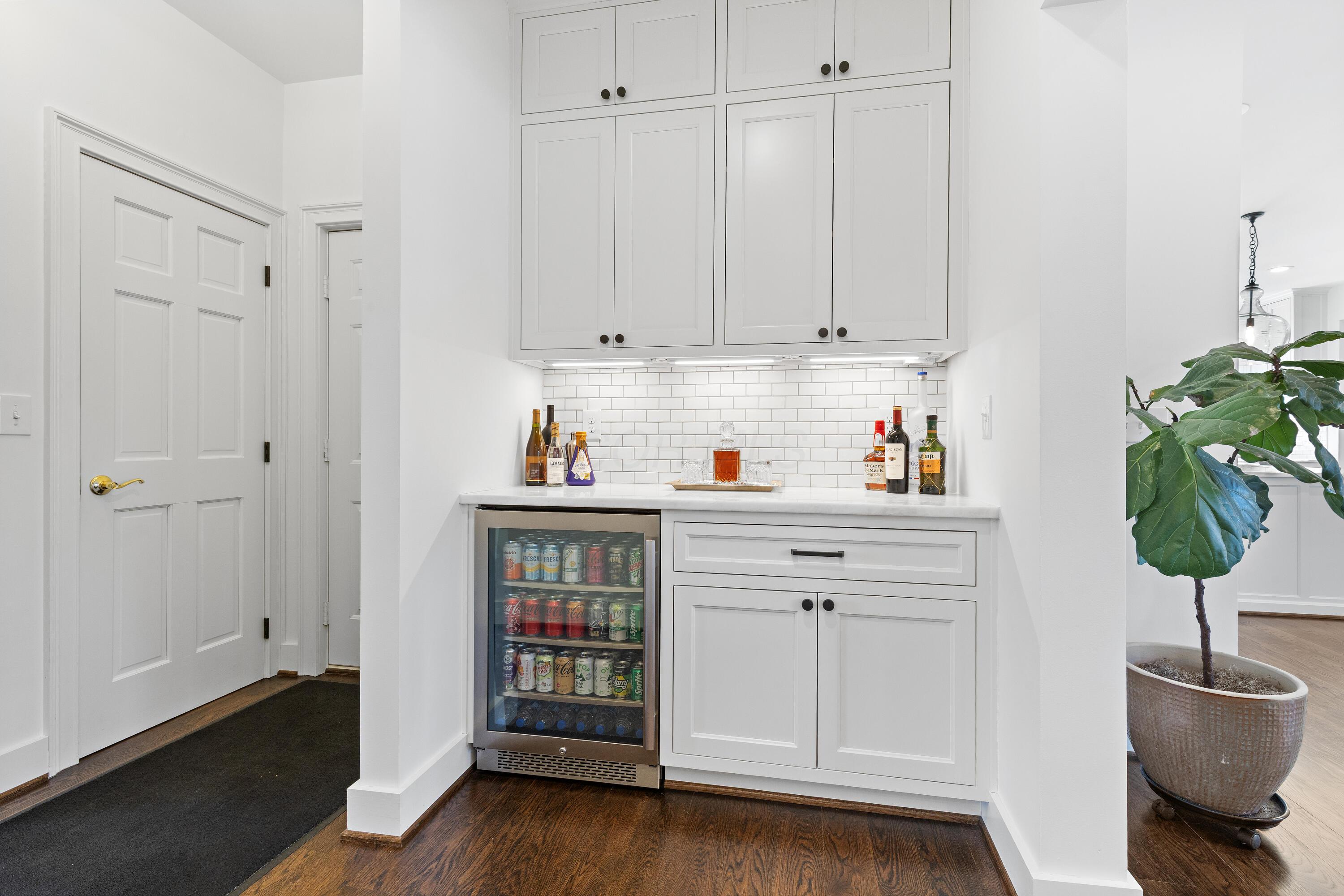 1364 Dale Ford Road, Delaware, Ohio image 18