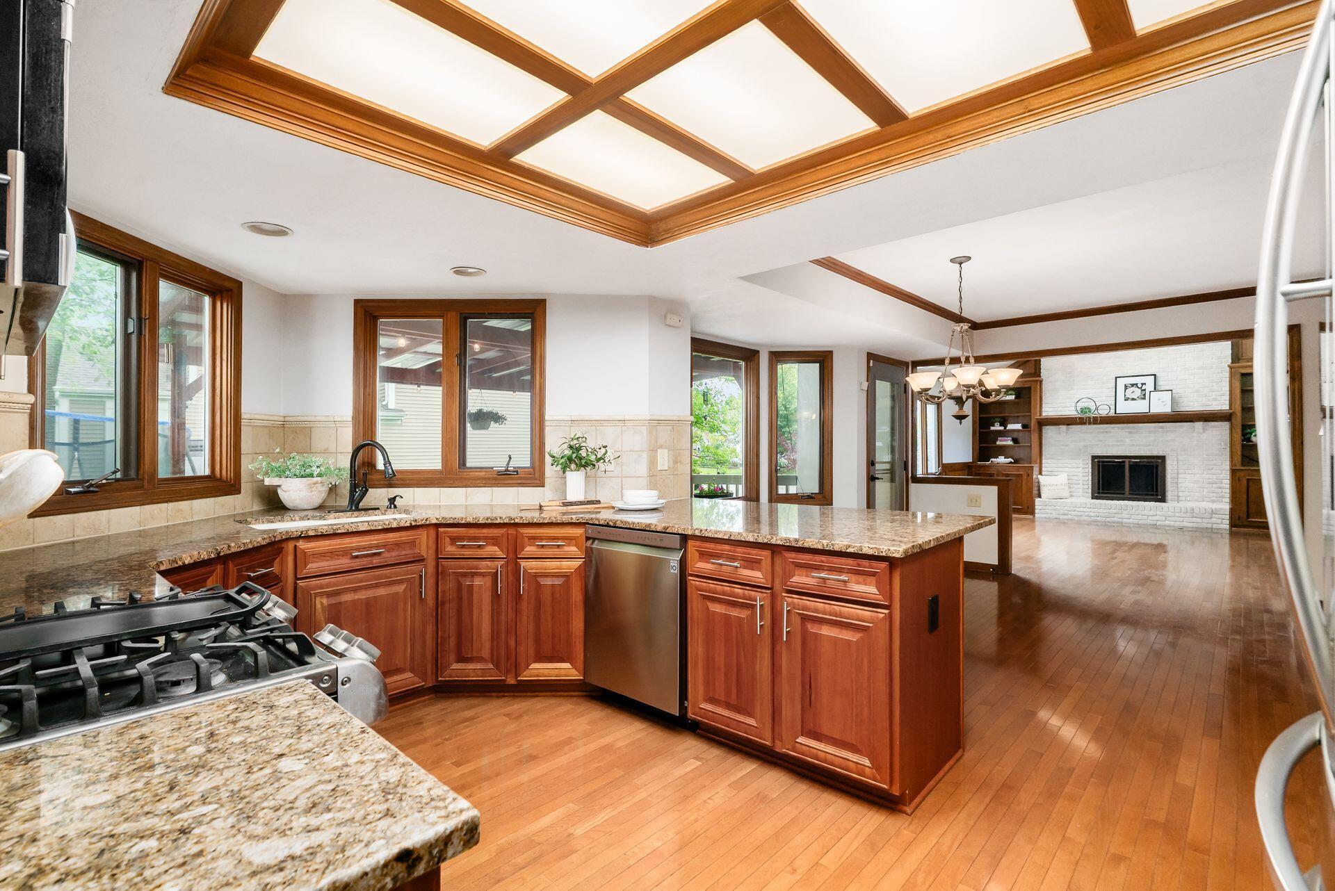 538 Olde Mill Drive, Westerville, Ohio image 8