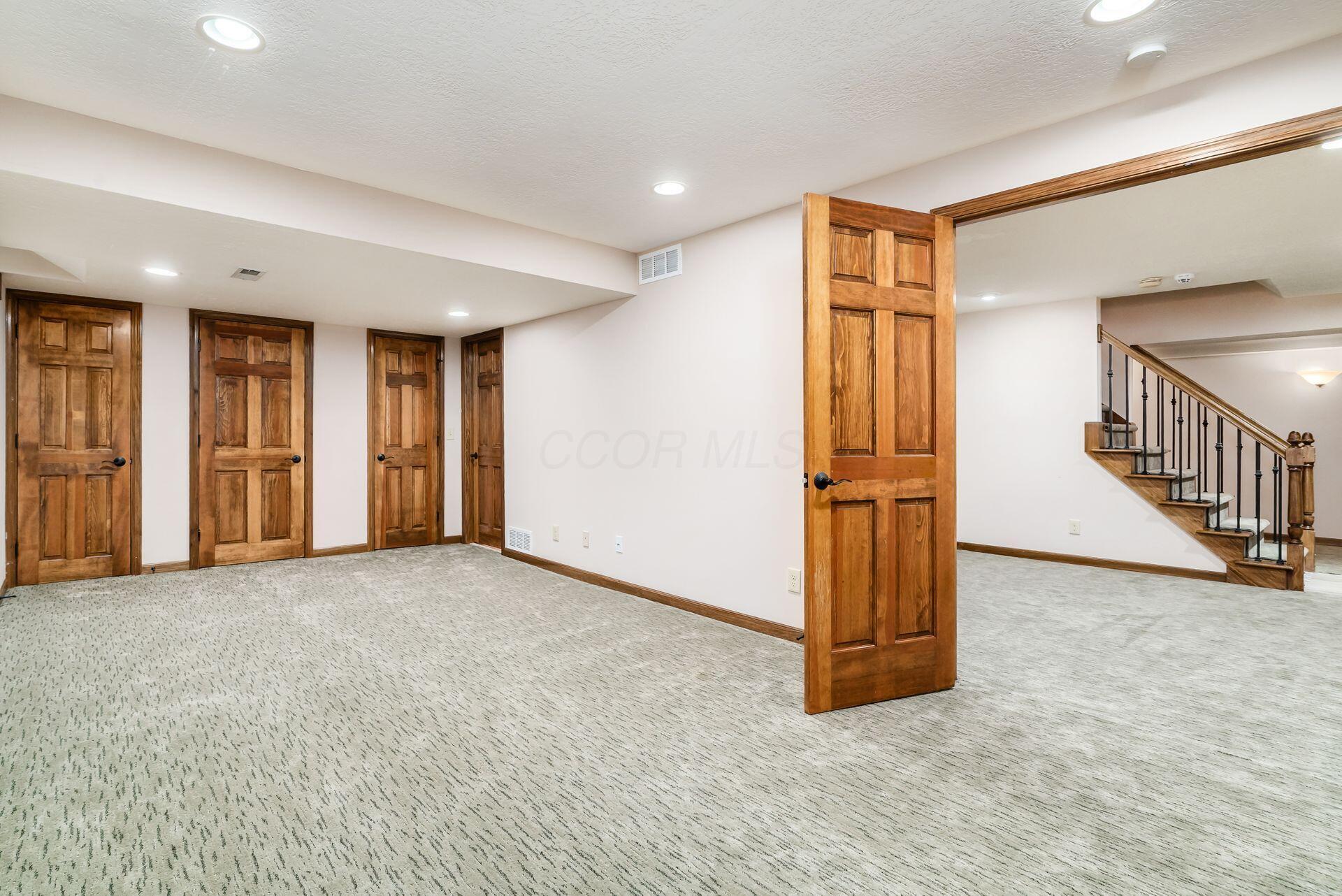 538 Olde Mill Drive, Westerville, Ohio image 30