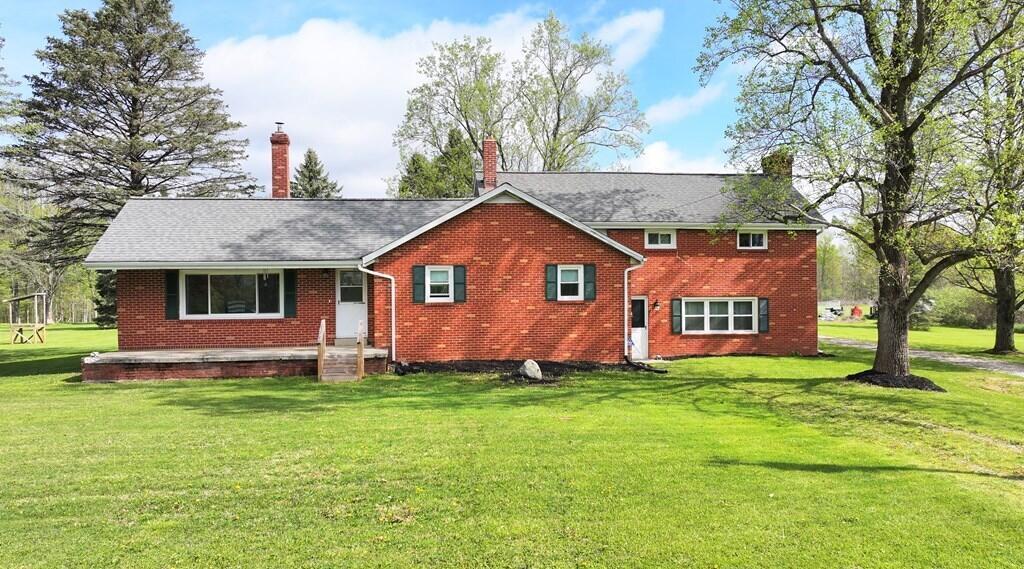 6366 Monnett New Winchester Road, Galion, Ohio image 2