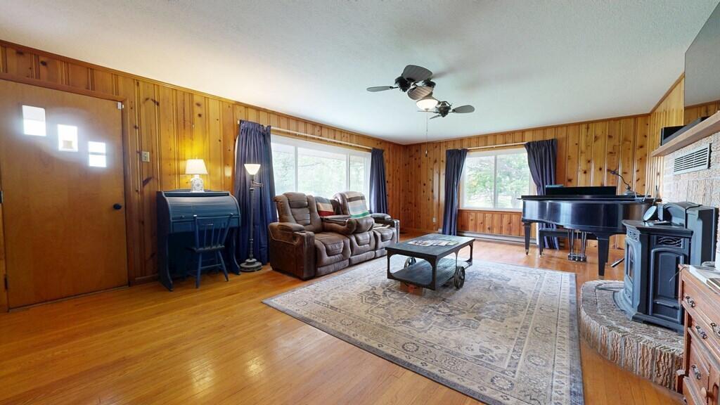 6366 Monnett New Winchester Road, Galion, Ohio image 17