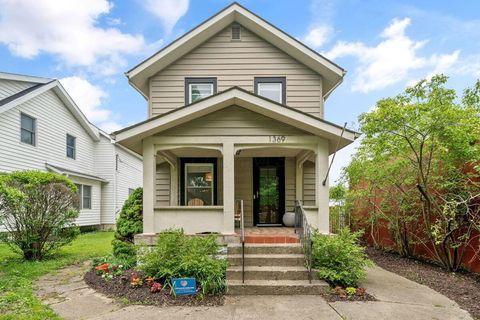 Photo of 1369 Elmwood Avenue, Columbus, OH 43212 (MLS # 226016272)