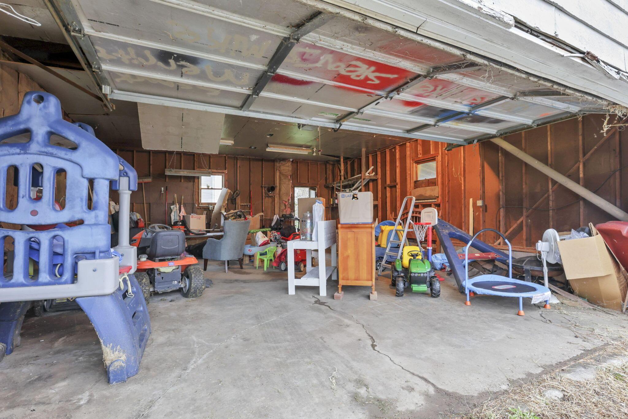 223 Walnut Street, Roseville, Ohio image 26