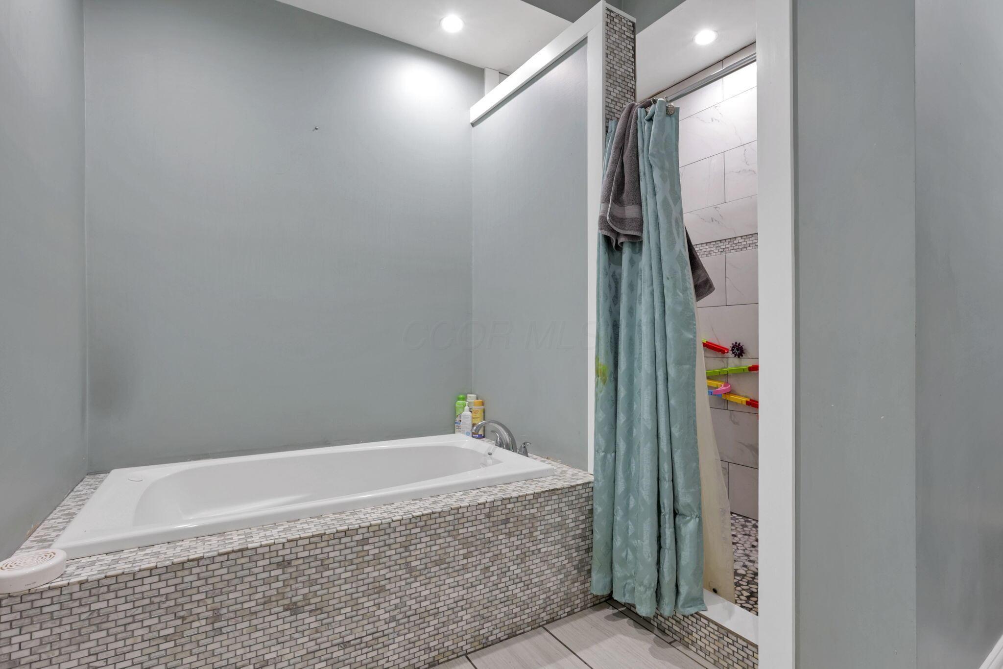223 Walnut Street, Roseville, Ohio image 12