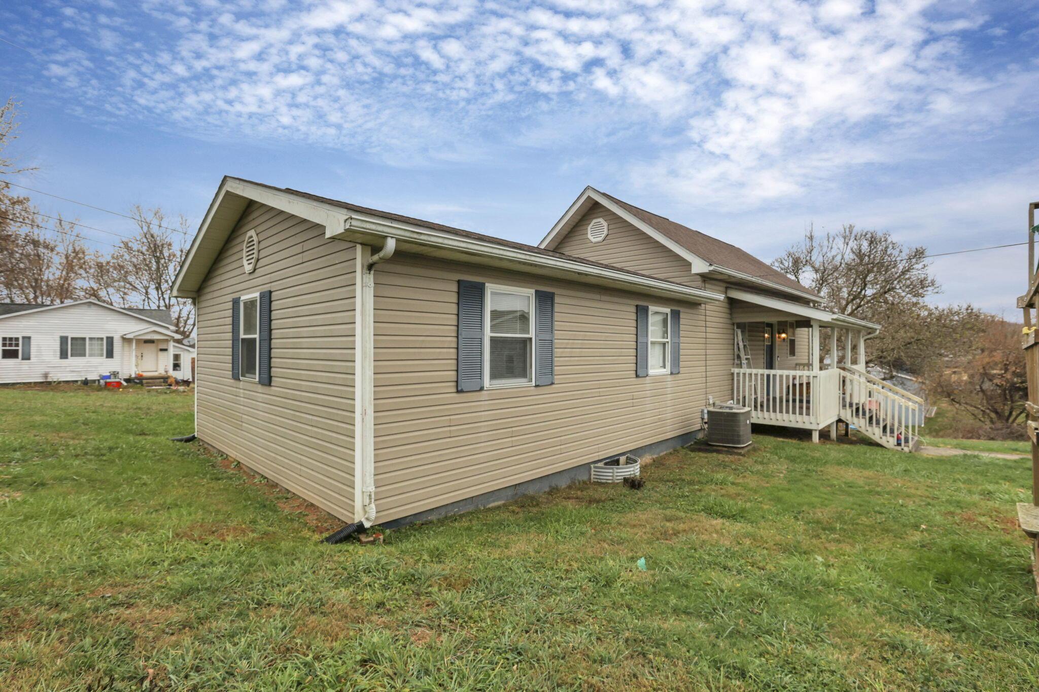 223 Walnut Street, Roseville, Ohio image 25