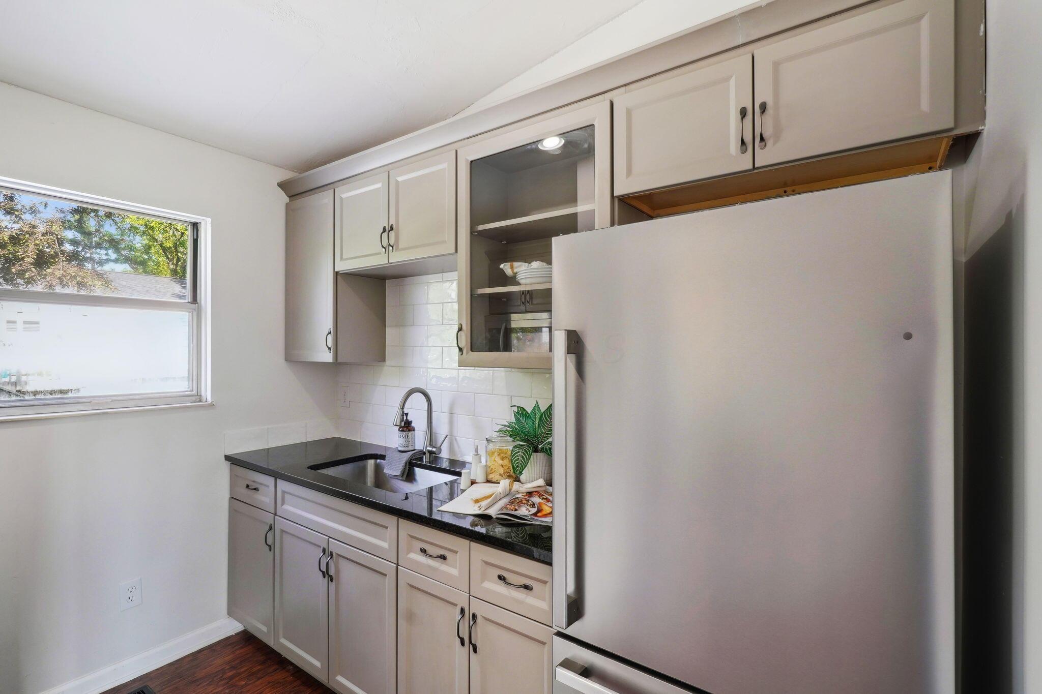 7693 Whitneyway Drive, Columbus, Ohio image 17