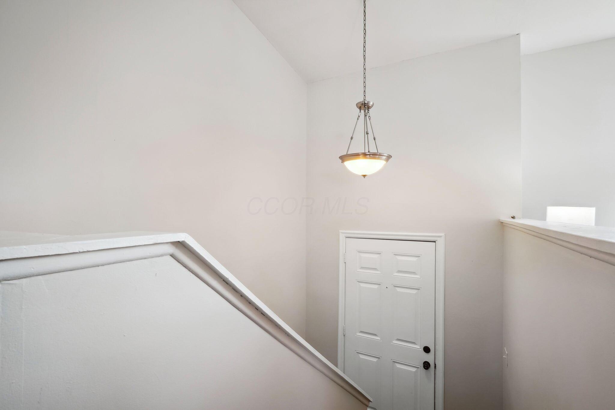 7693 Whitneyway Drive, Columbus, Ohio image 8