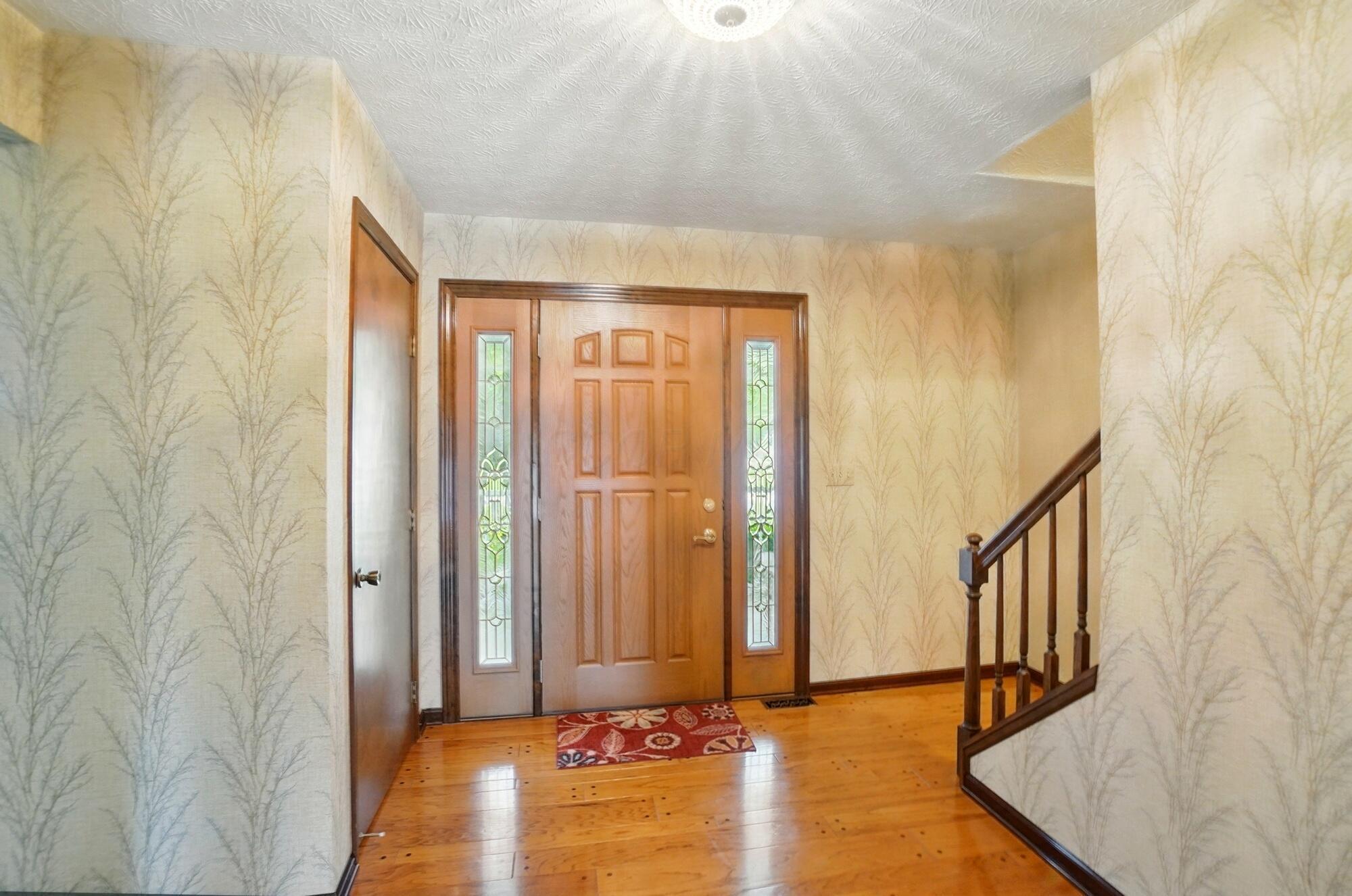 4200 Unroe Avenue, Grove City, Ohio image 5