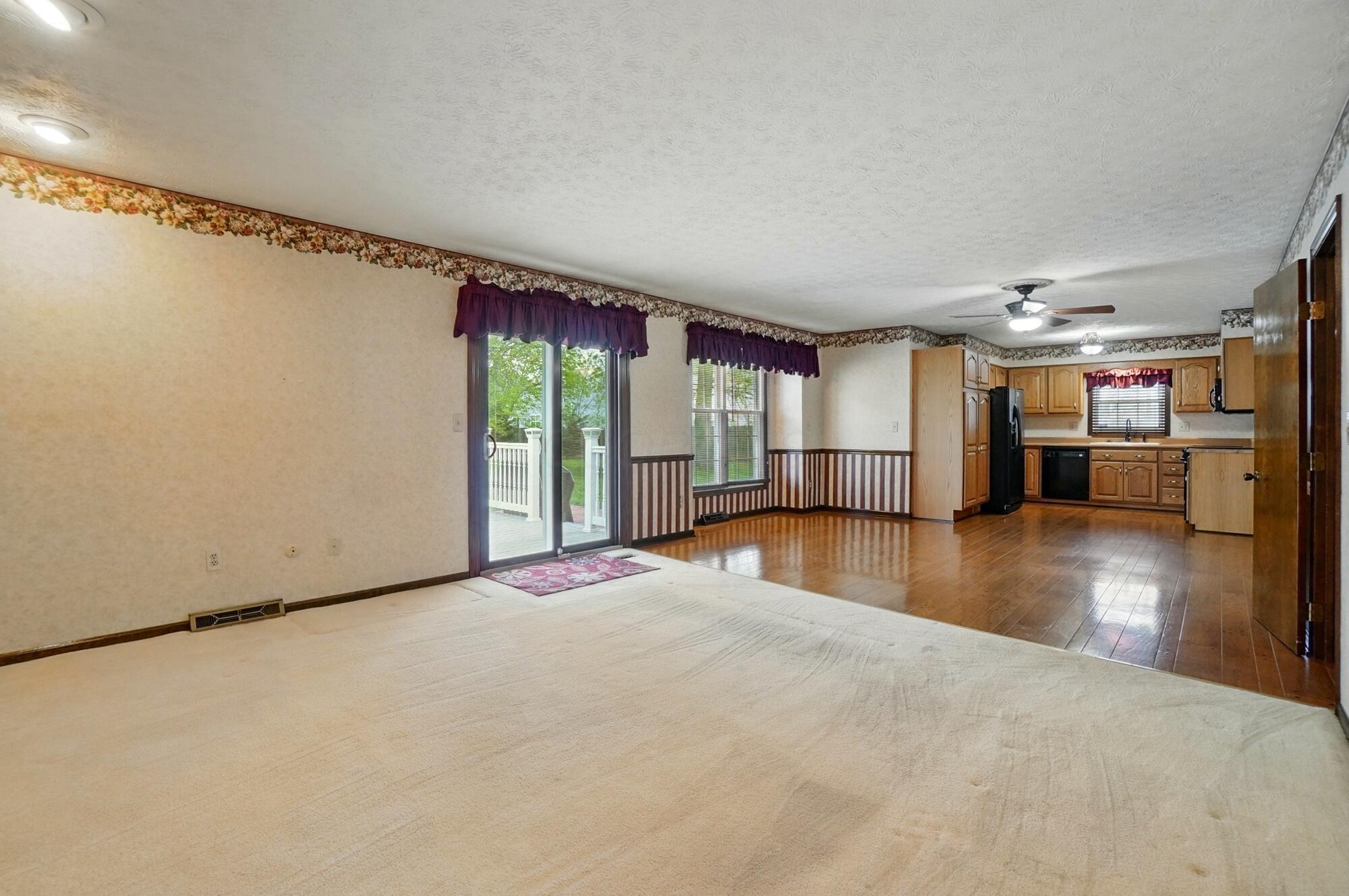 4200 Unroe Avenue, Grove City, Ohio image 11