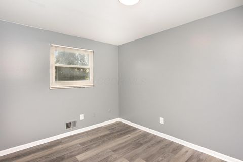 Tiny photo for 1752 Pine Tree Street S H #H, Columbus, OH 43229 (MLS # 225041039)