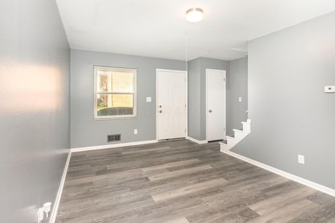 Tiny photo for 1752 Pine Tree Street S H #H, Columbus, OH 43229 (MLS # 225041039)