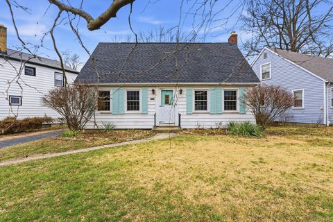 Photo of 3005 Kenlawn Street, Columbus, OH 43224 (MLS # 226002156)