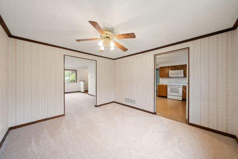 Tiny photo for 2256 Presley Drive, Grove City, OH 43123 (MLS # 226029481)