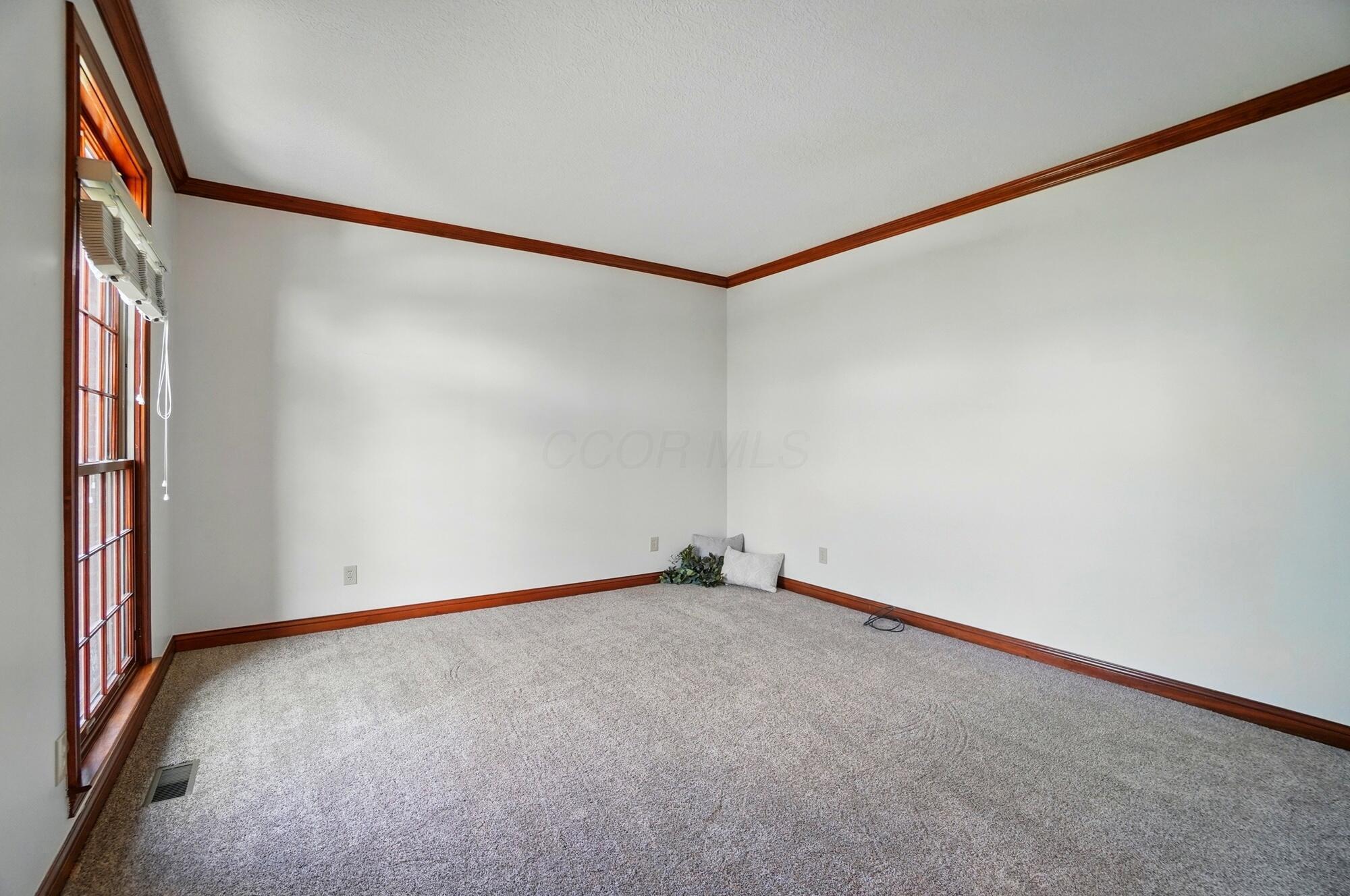 2584 Rittenour Court, Blacklick, Ohio image 44