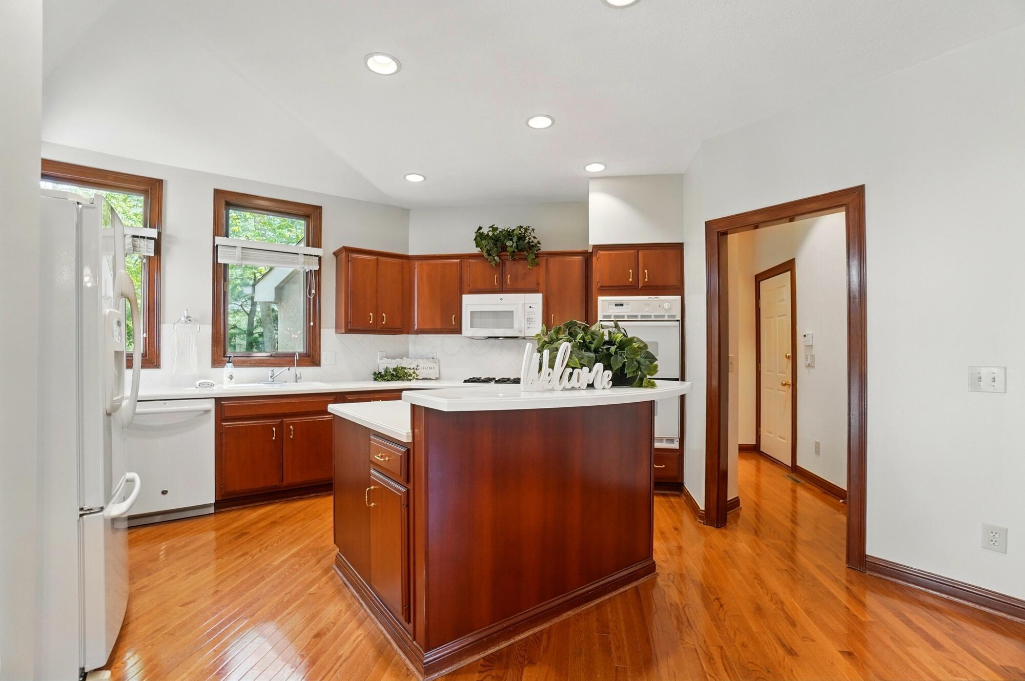 2584 Rittenour Court, Blacklick, Ohio image 32