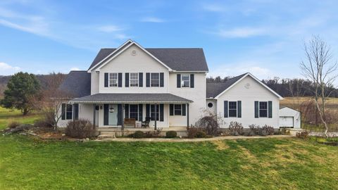 Photo of 18550 Winchester Road, Ashville, OH 43103 (MLS # 225045989)