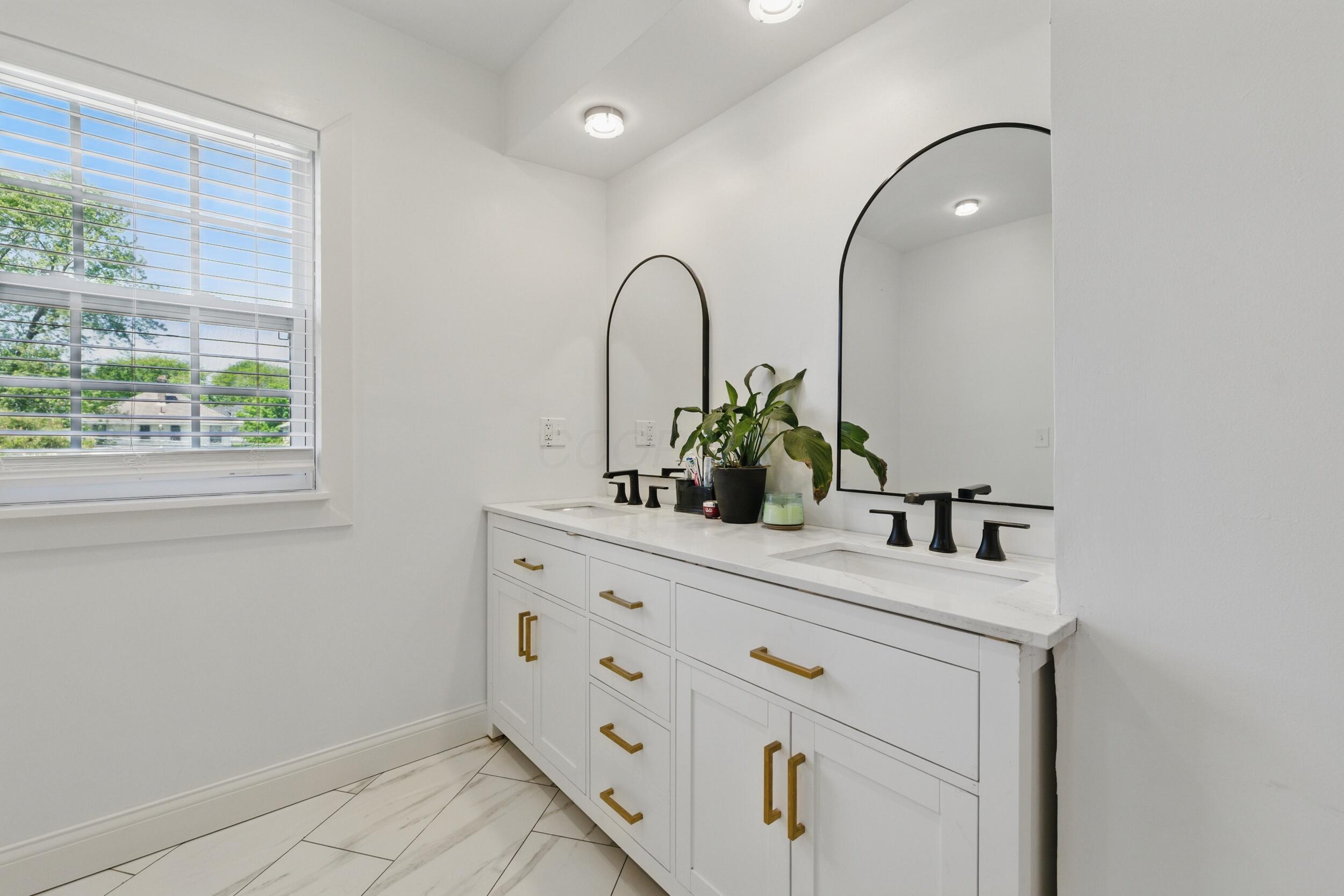 63 N Burgess Avenue, Columbus, Ohio image 18