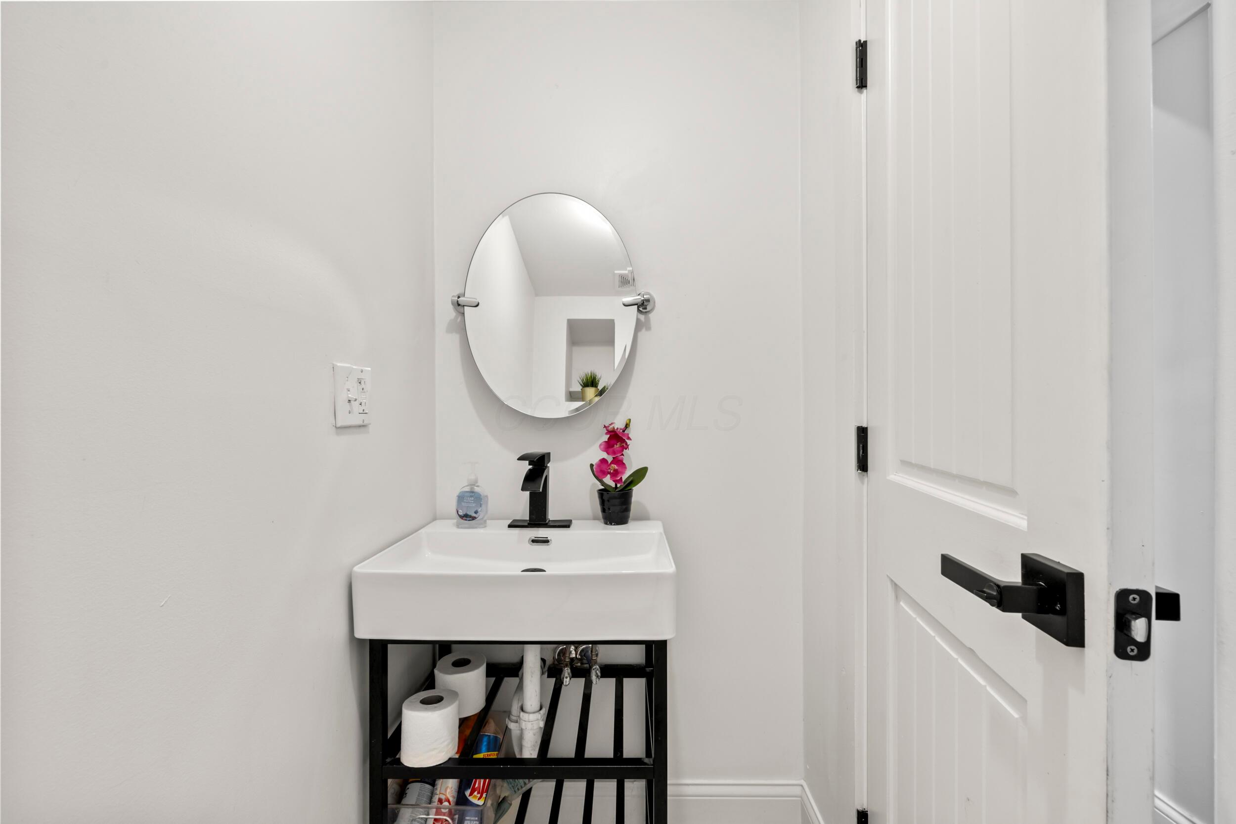 63 N Burgess Avenue, Columbus, Ohio image 14