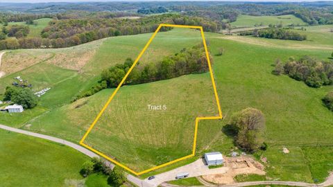 Photo of 0 Beal Road SE Tract 5 #Tract 5, Newark, OH 43055 (MLS # 226014857)