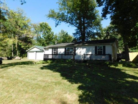 Photo of 13192 Juniper Road NE, Thornville, OH 43076 (MLS # 225040321)