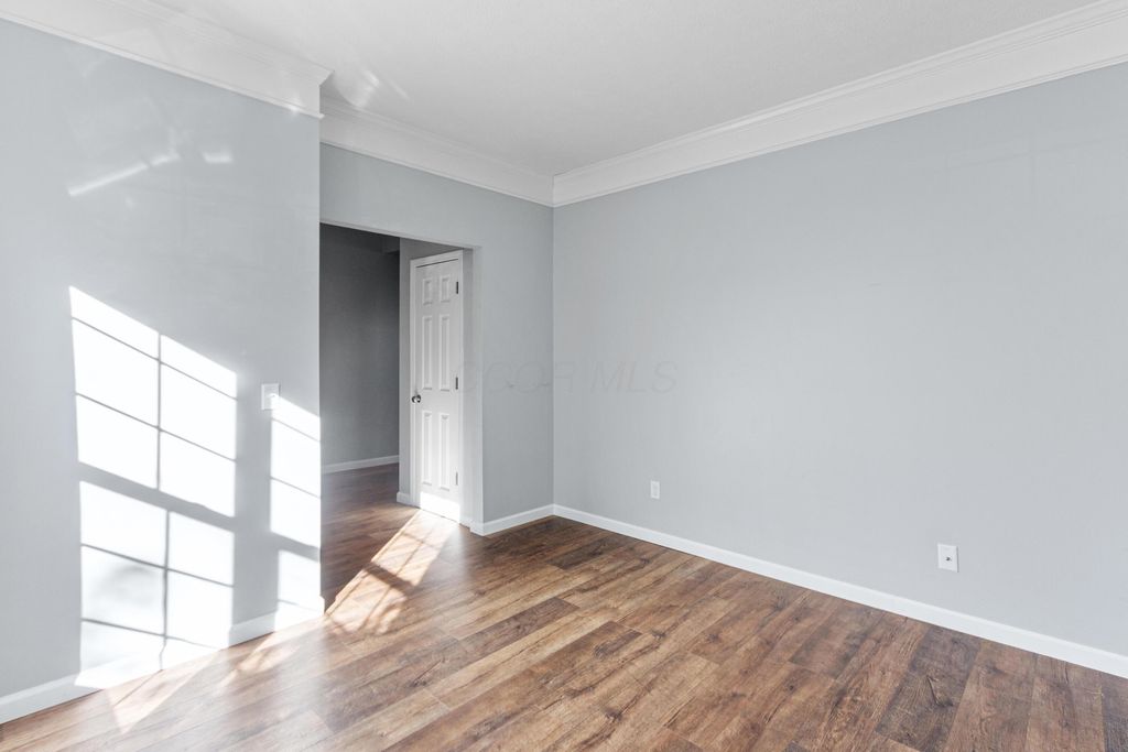 Photo of 6140 Ashtead Drive, New Albany, OH 43054 (MLS # 225039710)