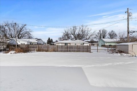 Tiny photo for 780 Wooddale Drive, Urbana, OH 43078 (MLS # 226003308)